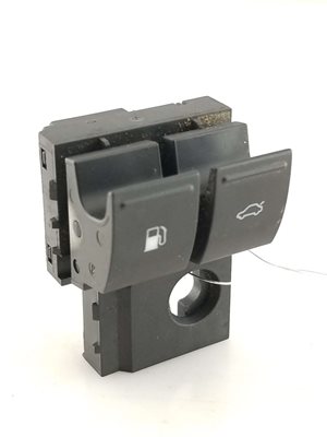 Fuel Door/Trunk Combo Switch